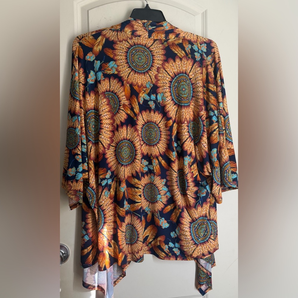 Floral Kimono Cardigan - Picture 6 of 6